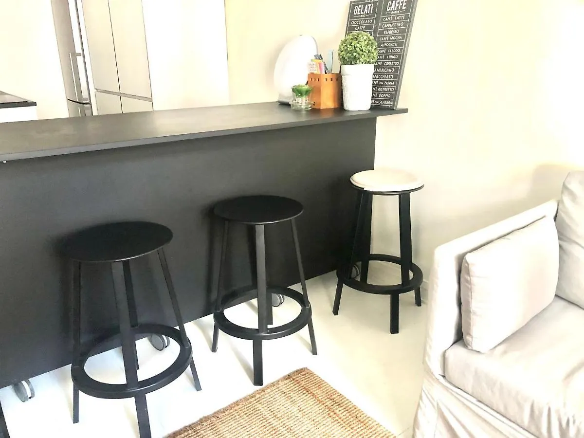 Sweethome Studio 49 In City Center Punavuori District Helsinki Apartment